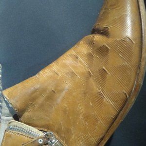 VIC: Vero Cuoio - Made in Italy 39